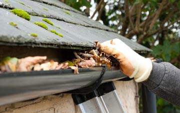 gutter cleaning Cricklade, Wiltshire